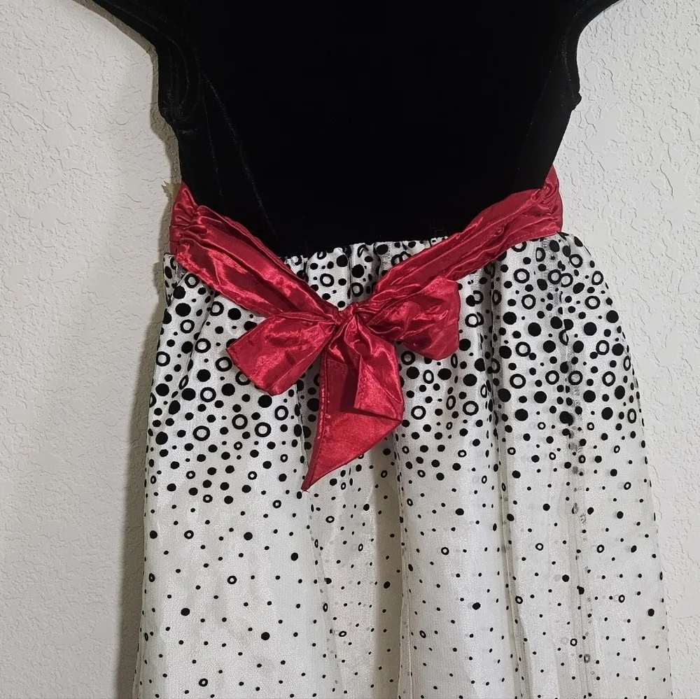 📣 Holiday Editions Lil Girl's 👧🏼 Party / Formal Occasion Dress 👗 Size 4/5 😍